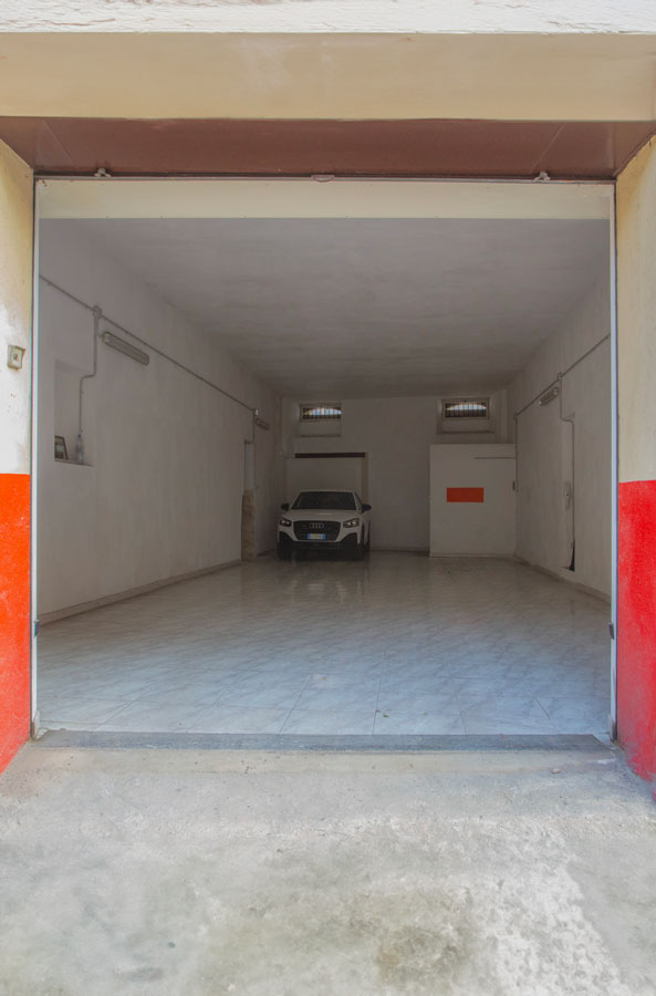 Private garage